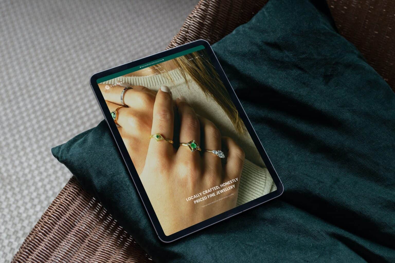 Ora-Gems-8-1536x1023